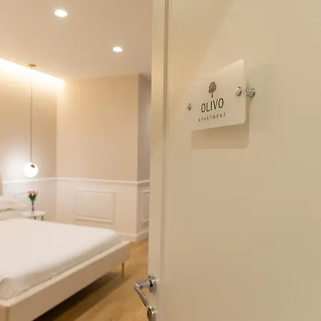 Dimora Zonno - First Floor Apartment *
